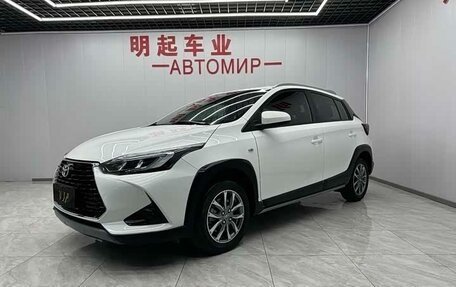 Toyota Yaris XP150 рестайлинг, 2022 год, 1 499 000 рублей, 1 фотография