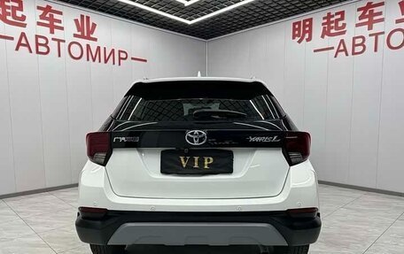Toyota Yaris XP150 рестайлинг, 2022 год, 1 499 000 рублей, 3 фотография