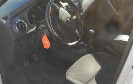 Renault Sandero II рестайлинг, 2016 год, 767 000 рублей, 12 фотография