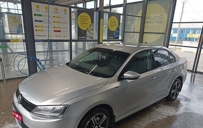 Volkswagen Jetta VI, 2013 год, 900 000 рублей, 1 фотография