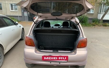 Toyota Vitz, 2002 год, 350 000 рублей, 2 фотография