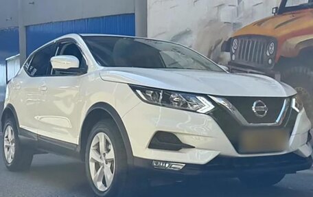 Nissan Qashqai, 2022 год, 1 900 000 рублей, 3 фотография