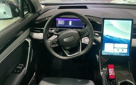 Geely Atlas, 2025 год, 4 017 190 рублей, 16 фотография