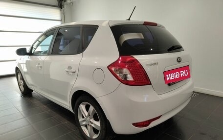 KIA cee'd I рестайлинг, 2012 год, 599 000 рублей, 2 фотография