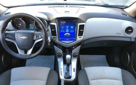 Chevrolet Cruze II, 2012 год, 695 000 рублей, 10 фотография