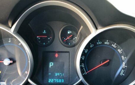 Chevrolet Cruze II, 2012 год, 695 000 рублей, 13 фотография