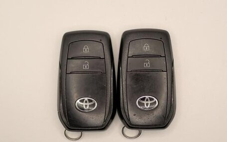 Toyota Yaris Cross, 2021 год, 1 600 000 рублей, 11 фотография