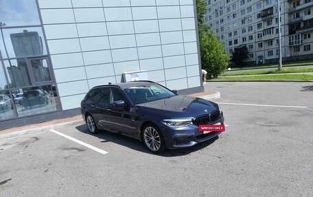 BMW 5 серия, 2018 год, 3 250 000 рублей, 15 фотография