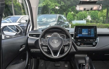 Toyota Corolla, 2025 год, 2 193 000 рублей, 30 фотография