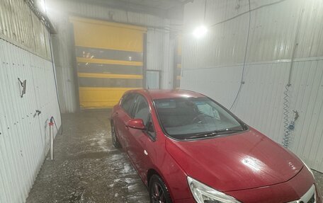 Opel Astra J, 2010 год, 606 000 рублей, 4 фотография