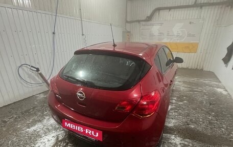 Opel Astra J, 2010 год, 606 000 рублей, 10 фотография