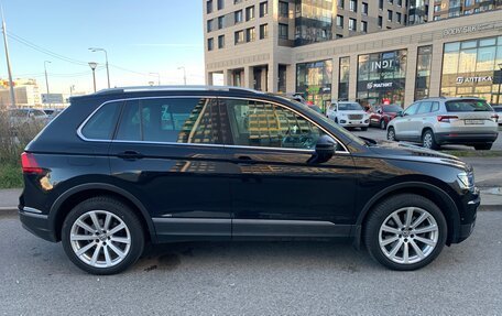 Volkswagen Tiguan II, 2019 год, 2 750 000 рублей, 4 фотография