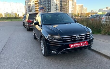 Volkswagen Tiguan II, 2019 год, 2 750 000 рублей, 3 фотография