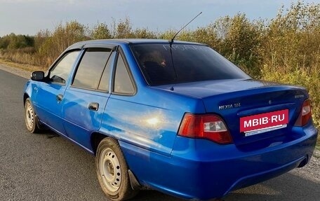 Daewoo Nexia I рестайлинг, 2011 год, 200 000 рублей, 4 фотография