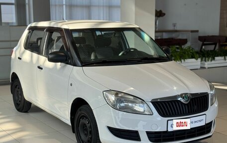 Skoda Fabia II, 2010 год, 399 000 рублей, 3 фотография