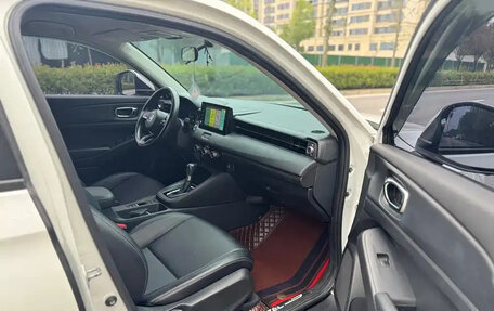 Honda Vezel, 2023 год, 1 400 000 рублей, 9 фотография