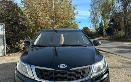KIA Rio III рестайлинг, 2013 год, 950 000 рублей, 5 фотография