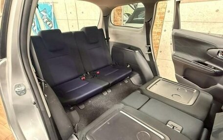 Toyota Wish II, 2014 год, 1 230 000 рублей, 10 фотография
