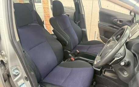 Toyota Wish II, 2014 год, 1 230 000 рублей, 19 фотография