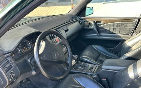 Mercedes-Benz E-Класс, 1998 год, 315 000 рублей, 8 фотография