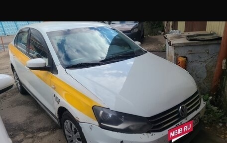 Volkswagen Polo VI (EU Market), 2016 год, 420 000 рублей, 2 фотография