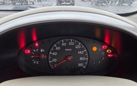 Nissan March III, 2002 год, 300 000 рублей, 8 фотография