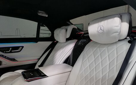 Mercedes-Benz S-Класс, 2024 год, 28 500 000 рублей, 18 фотография