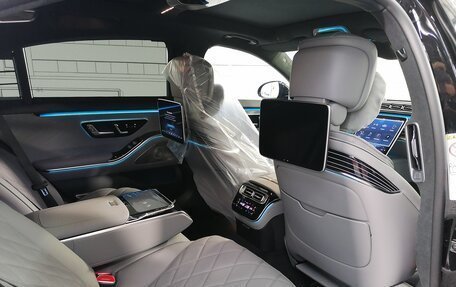 Mercedes-Benz S-Класс, 2024 год, 27 000 000 рублей, 19 фотография