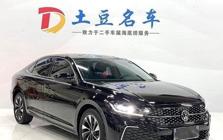 Volkswagen Passat B8 рестайлинг, 2021 год, 2 400 000 рублей, 1 фотография