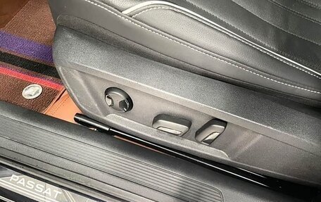 Volkswagen Passat B8 рестайлинг, 2021 год, 2 400 000 рублей, 18 фотография