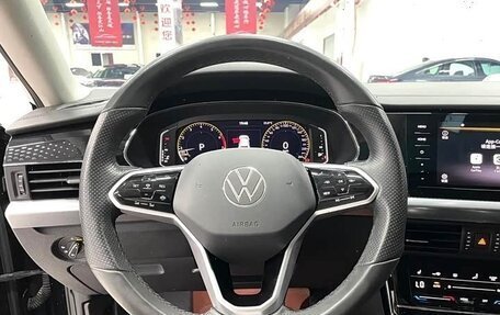 Volkswagen Passat B8 рестайлинг, 2021 год, 2 400 000 рублей, 15 фотография