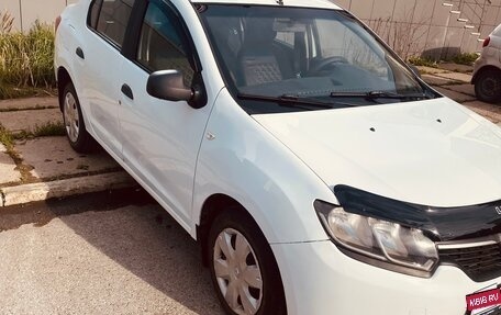 Renault Logan II, 2015 год, 595 000 рублей, 2 фотография