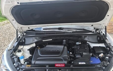 Hyundai Santa Fe III рестайлинг, 2015 год, 2 050 000 рублей, 33 фотография