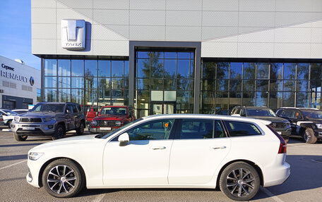 Volvo V60 II, 2018 год, 2 385 000 рублей, 10 фотография