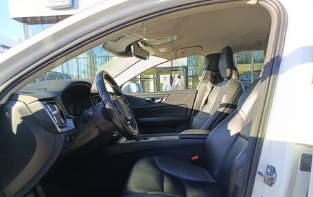Volvo V60 II, 2018 год, 2 385 000 рублей, 20 фотография