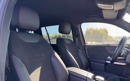 Mercedes-Benz GLB, 2020 год, 3 750 000 рублей, 30 фотография
