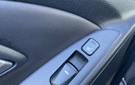 Hyundai ix35 I рестайлинг, 2011 год, 1 299 000 рублей, 15 фотография