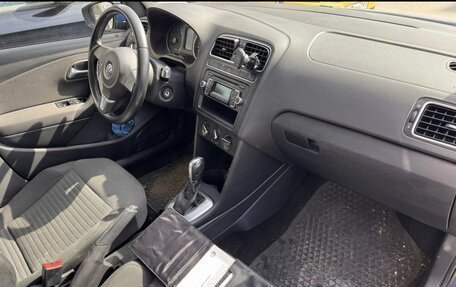 Volkswagen Polo VI (EU Market), 2012 год, 750 000 рублей, 7 фотография