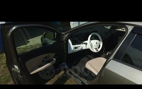 Renault Fluence I, 2011 год, 650 000 рублей, 2 фотография