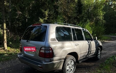 Toyota Land Cruiser 100 рестайлинг 2, 2003 год, 1 900 000 рублей, 5 фотография