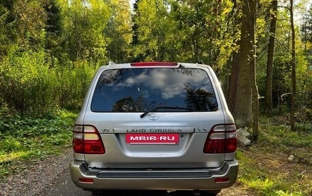 Toyota Land Cruiser 100 рестайлинг 2, 2003 год, 1 900 000 рублей, 4 фотография