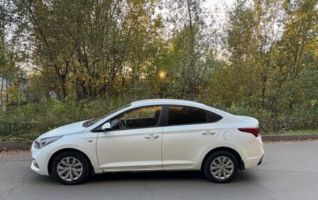 Hyundai Solaris II рестайлинг, 2017 год, 620 000 рублей, 4 фотография