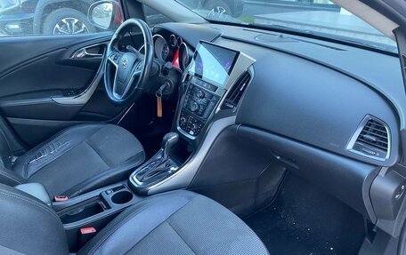 Opel Astra J, 2010 год, 728 000 рублей, 12 фотография