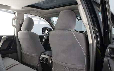 Toyota Land Cruiser Prado 150 рестайлинг 2, 2012 год, 2 750 000 рублей, 11 фотография