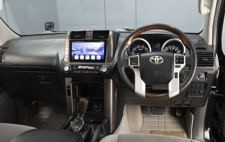 Toyota Land Cruiser Prado 150 рестайлинг 2, 2012 год, 2 750 000 рублей, 6 фотография