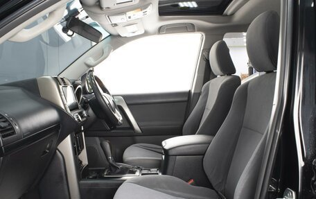 Toyota Land Cruiser Prado 150 рестайлинг 2, 2012 год, 2 750 000 рублей, 9 фотография