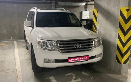 Toyota Land Cruiser 200, 2011 год, 3 400 000 рублей, 1 фотография