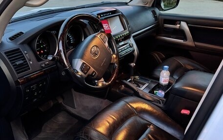 Toyota Land Cruiser 200, 2011 год, 3 400 000 рублей, 5 фотография