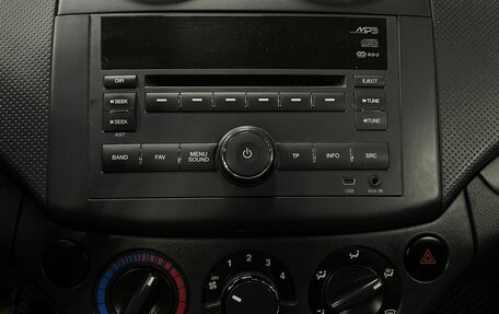 Chevrolet Aveo III, 2010 год, 510 777 рублей, 8 фотография