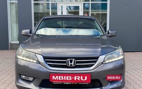 Honda Accord IX рестайлинг, 2013 год, 1 279 000 рублей, 3 фотография